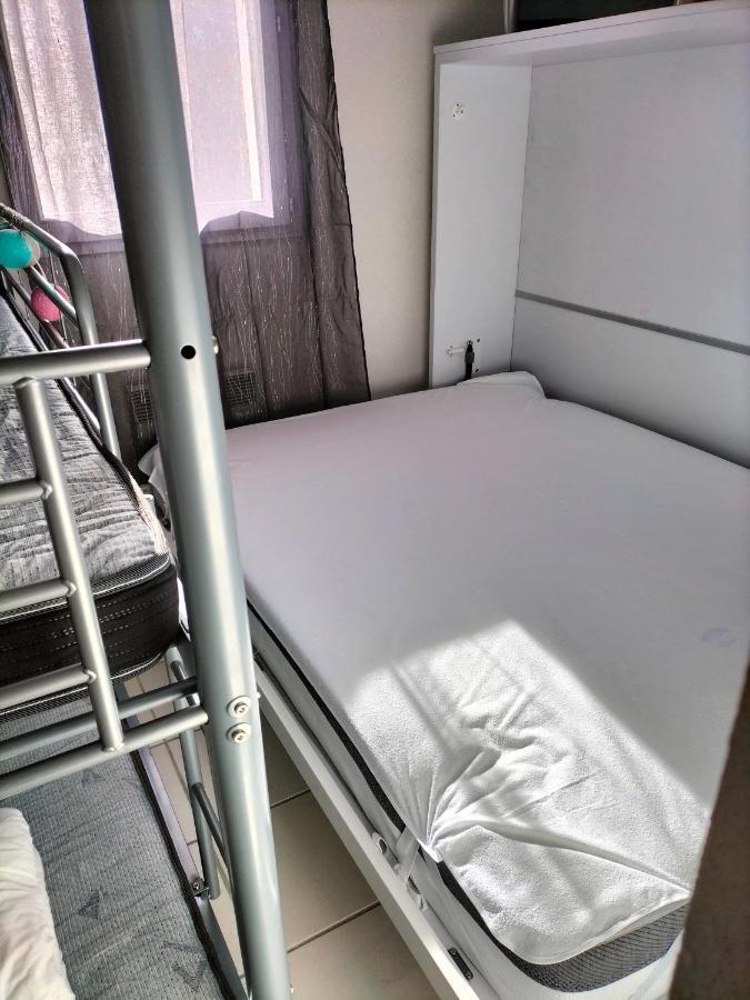 T2 Avec Piscine-le Family 67 Apartment Pierrefiche (Aveyron)