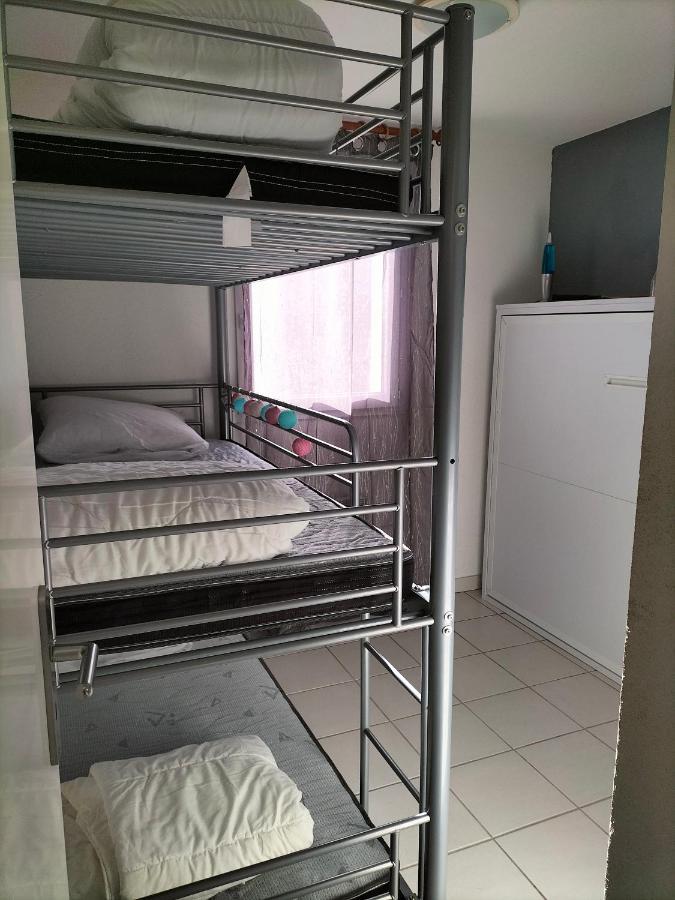 Apartment T2 Avec Piscine-le Family 67